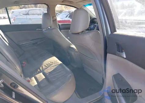 2008 Honda Accord 2.4 Ex-L из США, поврежденный, VIN 1HGCP26888A058978